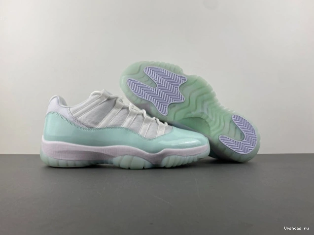 Low Air 11 Jordan  “Igloo”  AH7860-103 0905